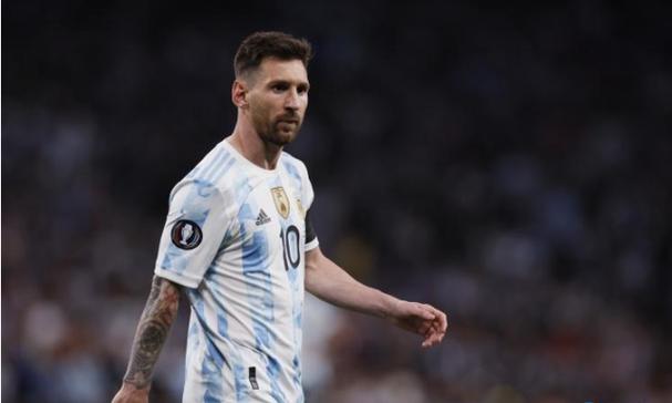 一山体落石砸中自驾车辆,36岁男子当场遇难